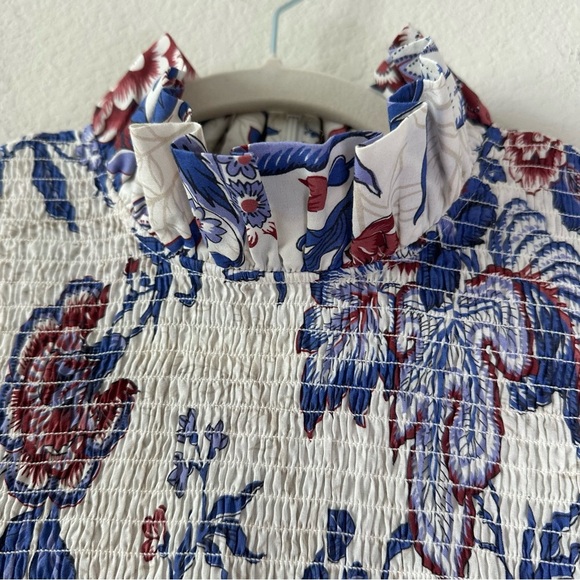 TUCKERNUCK
Cream Heirloom Floral Short Sleeve Rowen Blouse SZ L - Picture 4 of 9